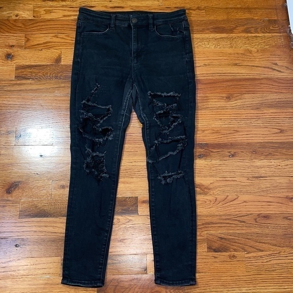 AMERICAN Eagle Next Level Stretch Distressed Ripped Goth Black Jeans 10 Short - Picture 2 of 16